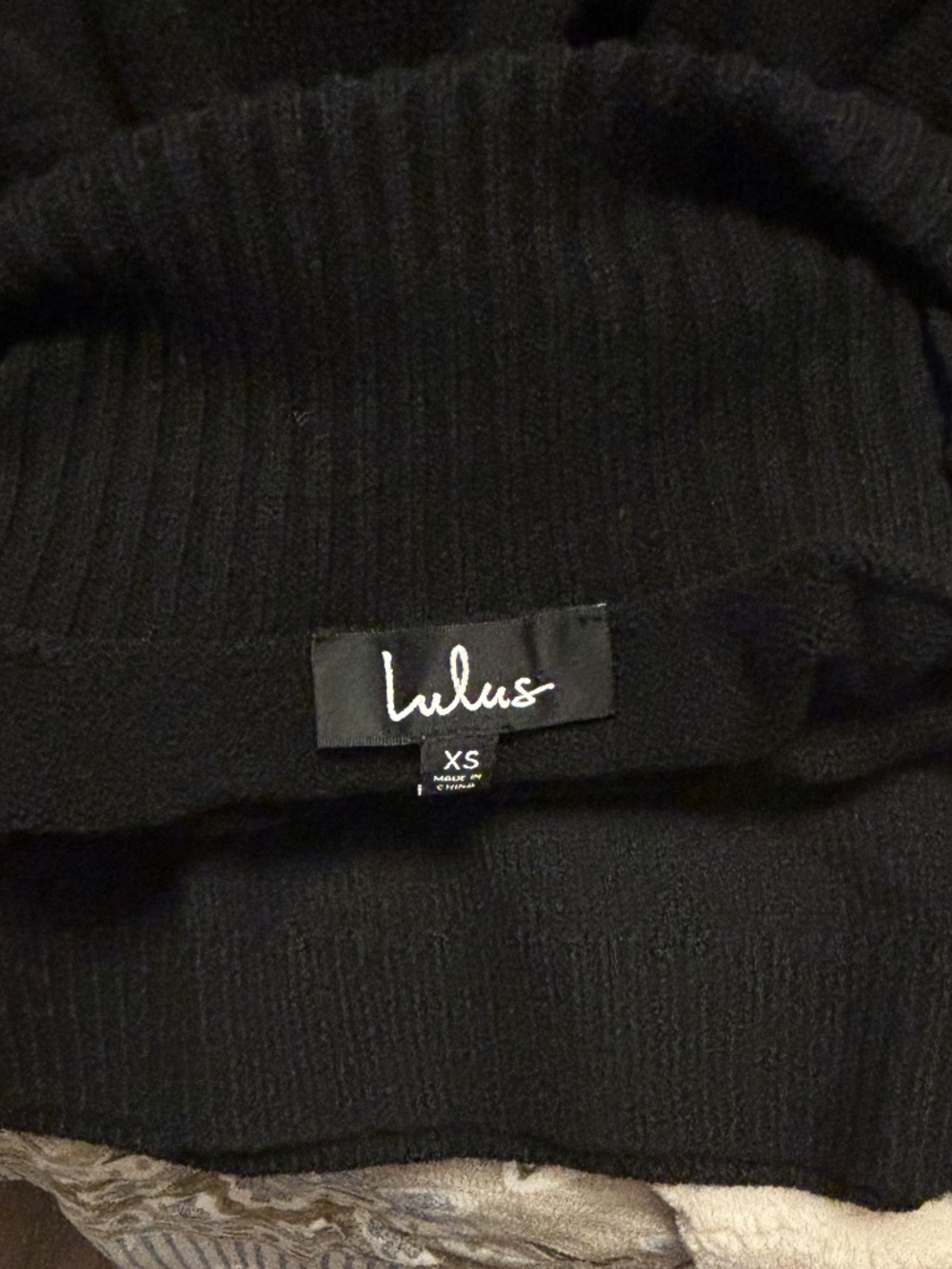 Lulus black turtleneck sweater - Picture 3 of 3